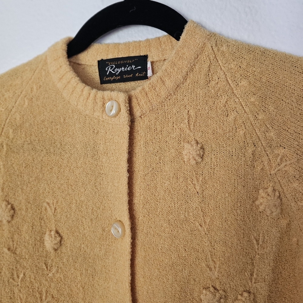 VTG WOOL Round Neck Floral Knit Cardigan Sz S - Picture 5 of 11